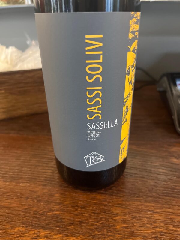 sassi solivi bottiglia